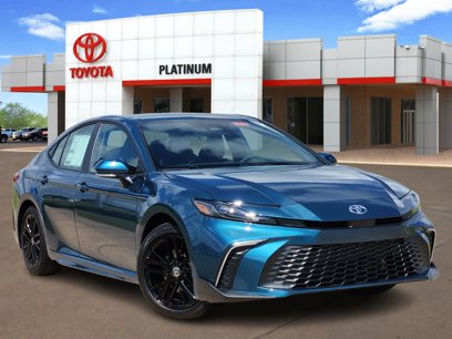 New 2025 Toyota Camry SE w/ Convenience Package