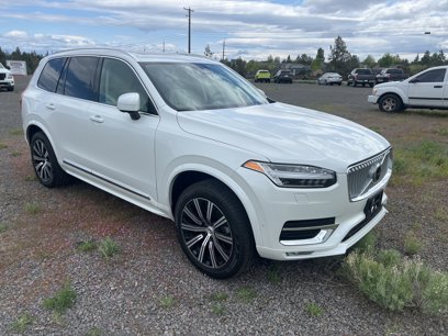 New 2025 Volvo XC90 B6 Plus w/ Protection Package Premier