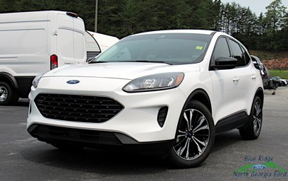 Used 2022 Ford Escape SE w/ SE Sport Appearance Package
