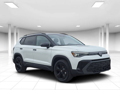 New 2025 Volkswagen Taos SE