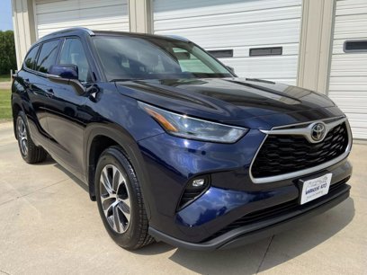 Used 2021 Toyota Highlander XLE