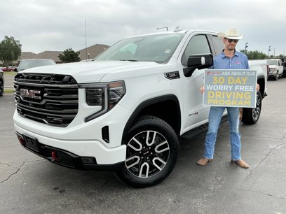 Used 2022 GMC Sierra 1500 AT4 w/ AT4 Premium Package