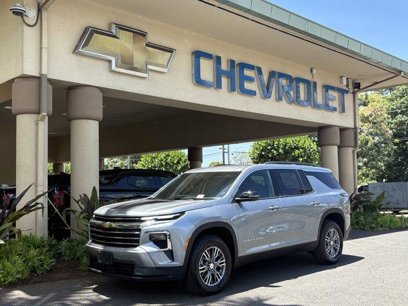 New 2025 Chevrolet Traverse LT w/ Driver Confidence Package