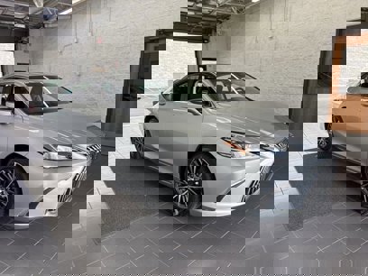 New 2025 Lexus ES 350 w/ Premium Package
