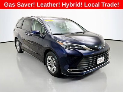 Used 2024 Toyota Sienna Platinum