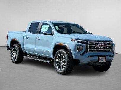 New 2025 GMC Canyon Denali