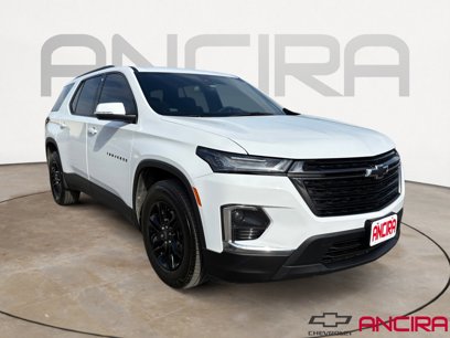 Used 2023 Chevrolet Traverse LT