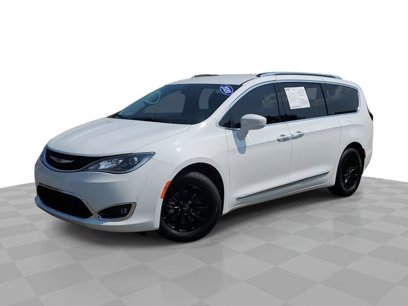 Used 2020 Chrysler Pacifica Touring-L Plus