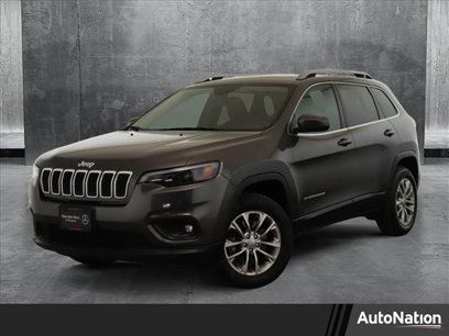 Used 2019 Jeep Cherokee Latitude Plus w/ Comfort/Convenience Group