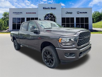 New 2024 RAM 3500 Big Horn w/ Night Edition