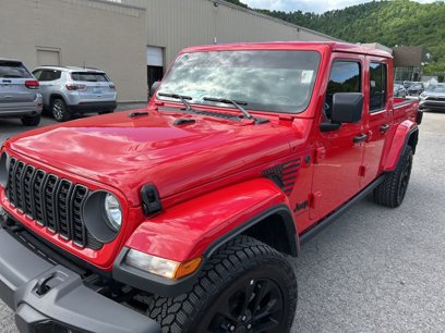 Used 2024 Jeep Gladiator Sport