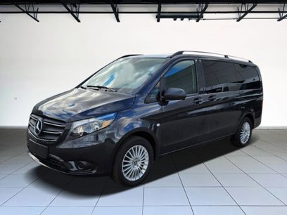 New 2023 Mercedes-Benz Metris Passenger
