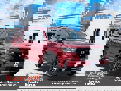 New 2025 Honda Pilot TrailSport