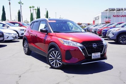 Certified 2023 Nissan Kicks SV