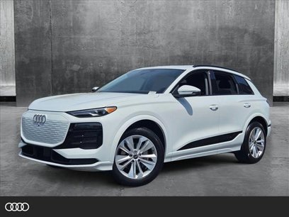 New 2025 Audi Q6 e-tron Premium