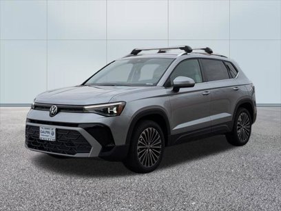 New 2025 Volkswagen Taos SE