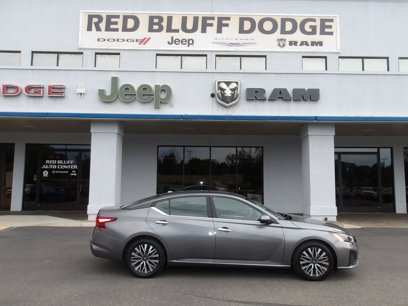 Used 2023 Nissan Altima 2.5 SV