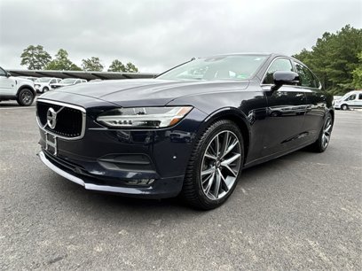 Used 2019 Volvo S90 T6 Momentum