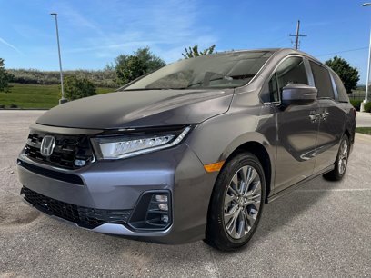 New 2025 Honda Odyssey Touring