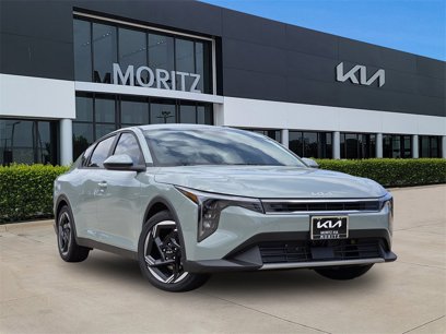New 2025 Kia K4 EX