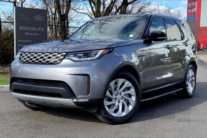 New 2025 Land Rover Discovery S