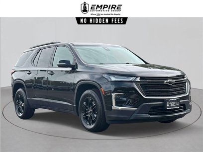 Used 2022 Chevrolet Traverse LT w/ Midnight/Sport Edition