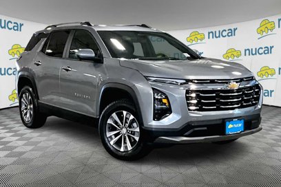 Used 2025 Chevrolet Equinox LT w/ Convenience Package II