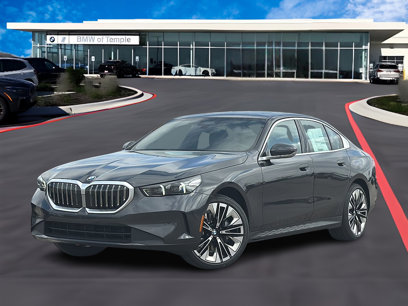 New 2025 BMW 530i w/ Premium Package