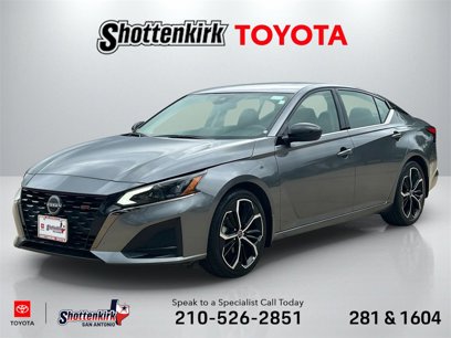 Used 2024 Nissan Altima 2.5 SR w/ SR Premium Package