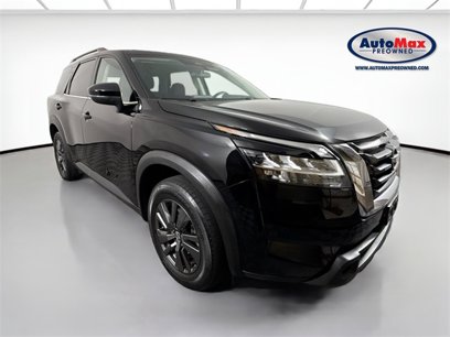 Used 2022 Nissan Pathfinder SV