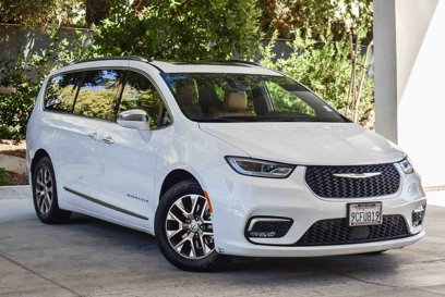 Used 2022 Chrysler Pacifica Pinnacle