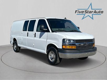Used 2017 Chevrolet Express 3500 Extended