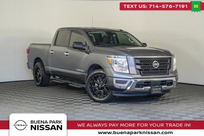 Used 2021 Nissan Titan SV w/ SV Convenience Package