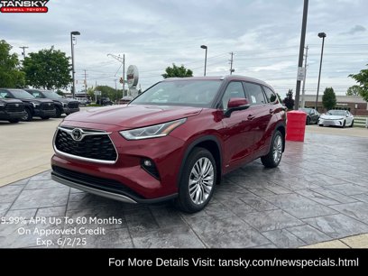 New 2025 Toyota Highlander Platinum