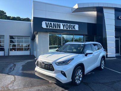 Used 2022 Toyota Highlander Limited