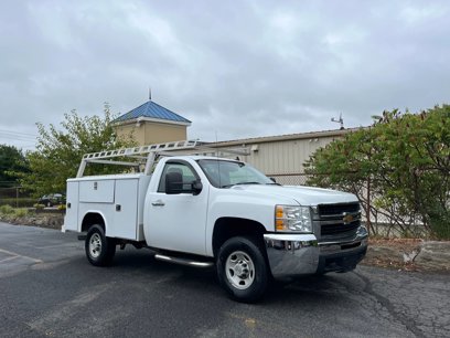 Used 2009 Chevrolet Silverado 2500 W/T w/ Snow Plow Prep Package