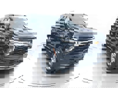 New 2025 Chevrolet Suburban LS