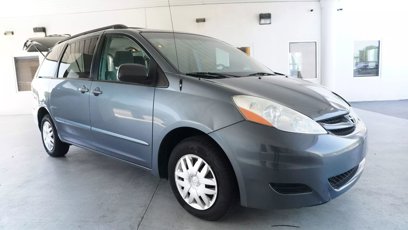 Used 2008 Toyota Sienna LE