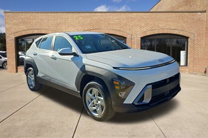 New 2025 Hyundai Kona SE