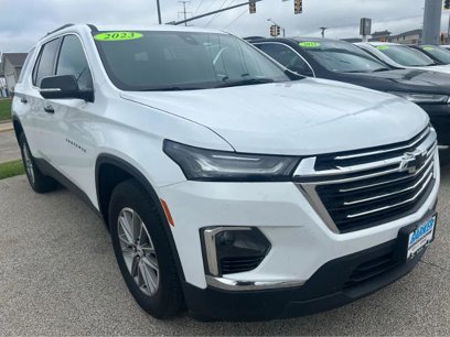 Used 2023 Chevrolet Traverse LT