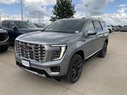 New 2025 GMC Yukon Denali w/ Sun & Power Step Package