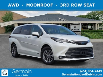 Used 2021 Toyota Sienna XLE