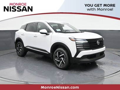 New 2025 Nissan Kicks SV
