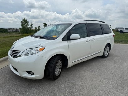 Used 2016 Toyota Sienna XLE