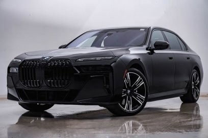 Used 2023 BMW i7 xDrive60 w/ Executive Package 2