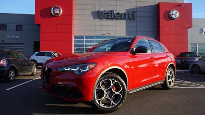 New 2024 Alfa Romeo Stelvio Sprint