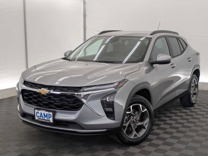 New 2025 Chevrolet Trax LT w/ Driver Confidence Package