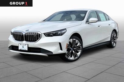 New 2025 BMW i5 xDrive40 w/ Premium Package