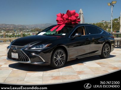Used 2023 Lexus ES 300h w/ Premium Package