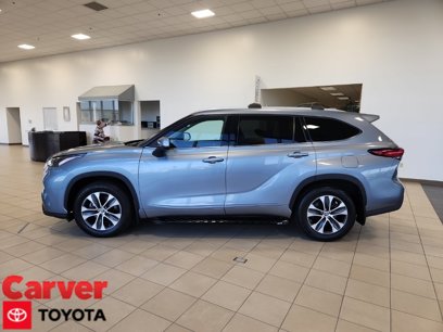Used 2022 Toyota Highlander XLE